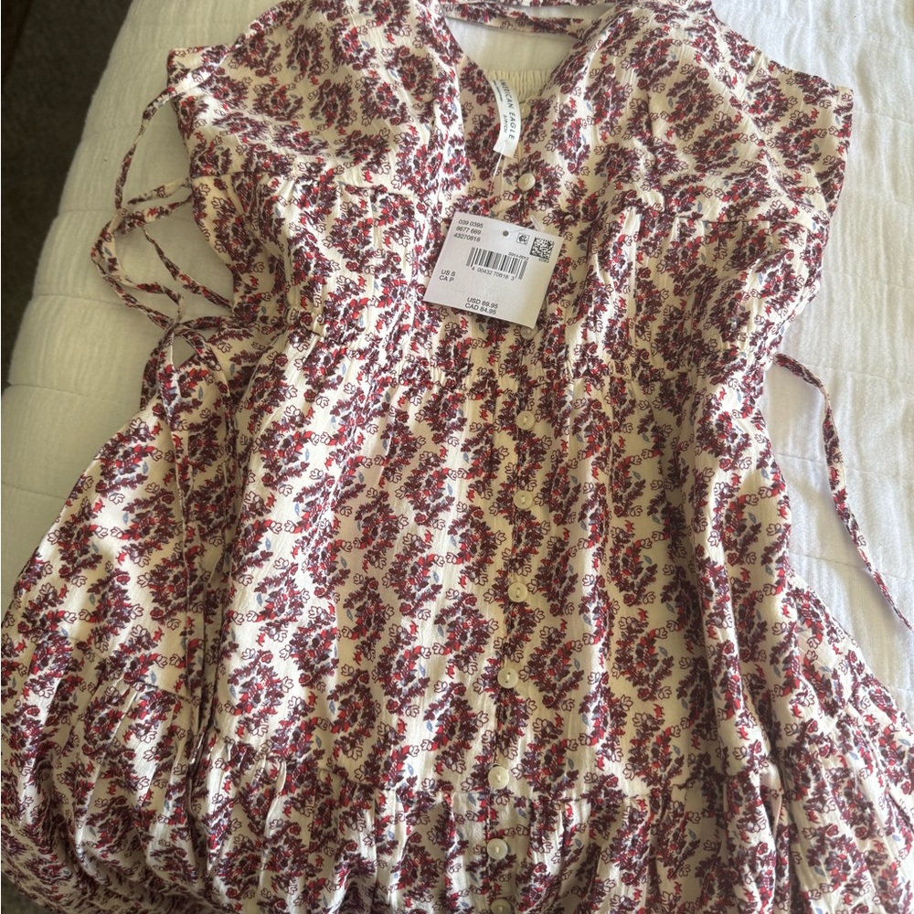 American Eagle Outfitters Red Floral Blouse